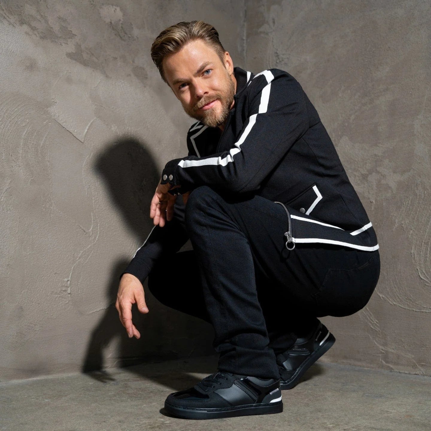 Fuego Sneakers Derek Hough Low-top Performance Low-Tops for Dancers