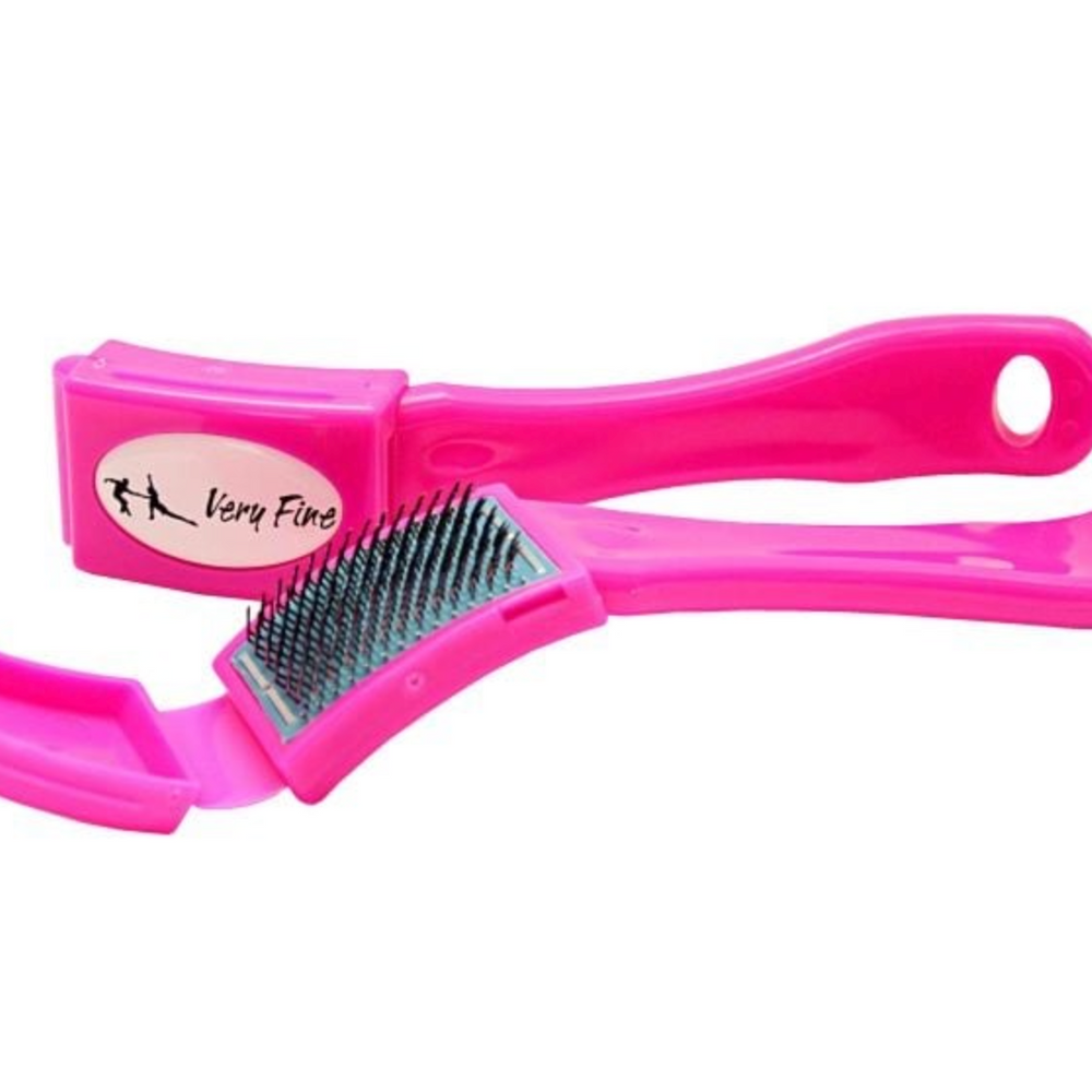 
                  
                    Plastic Handle Shoe Brush
                  
                